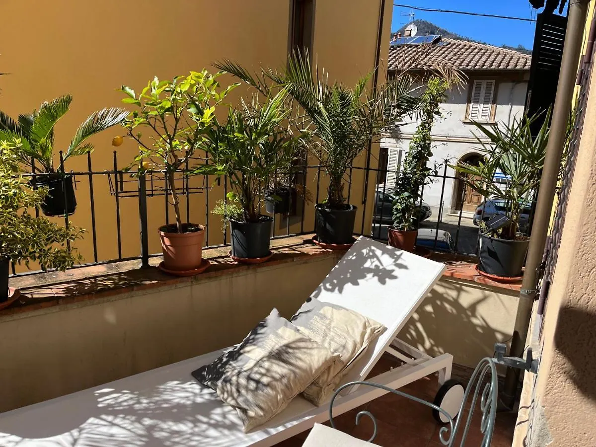 Terrazza Giuliana Villa Pescia